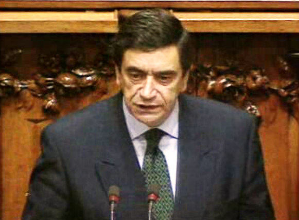 Debate sobre corrupção no Parlamento