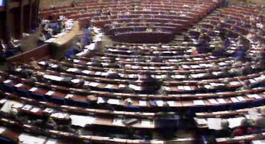 Eurodeputados apelam ao fim da guerra em Angola