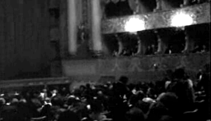 A Ópera, as Pompas e o Resto