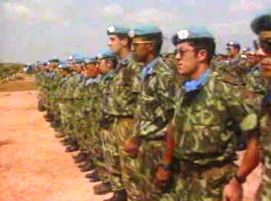 Capacetes azuis regressam de Moçambique