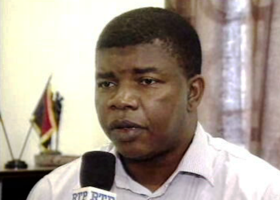 MPLA nega conspiração contra Savimbi