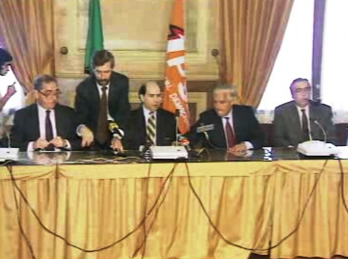 PSD acusa Mário Soares