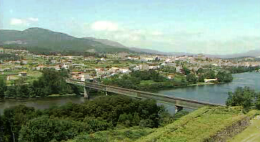 Nova ponte sobre o rio Minho