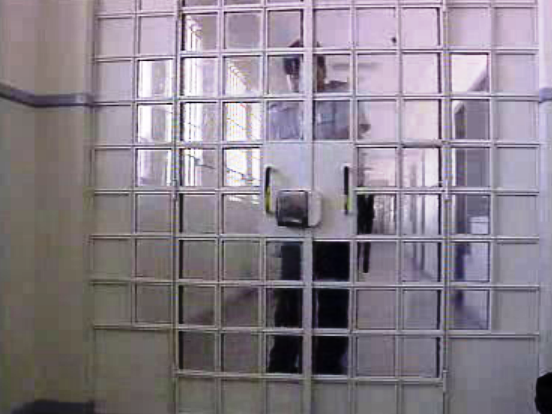 Funcionários prisionais ameaçam com greve