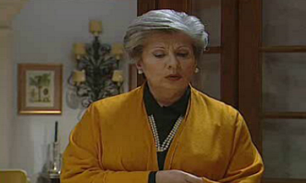 Terra Mãe – Episódio 120