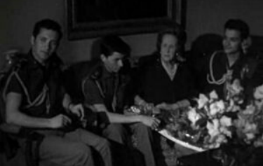 Gertrudes Tomás recebe a Mocidade Portuguesa