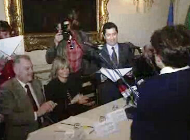 Entrega de habitação social