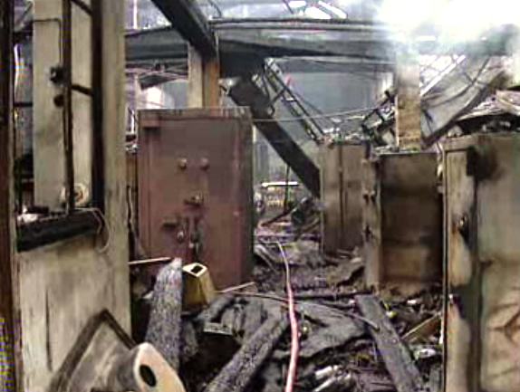 Incêndio em fábrica de porcelana