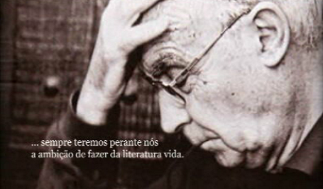 A Estátua e a Pedra