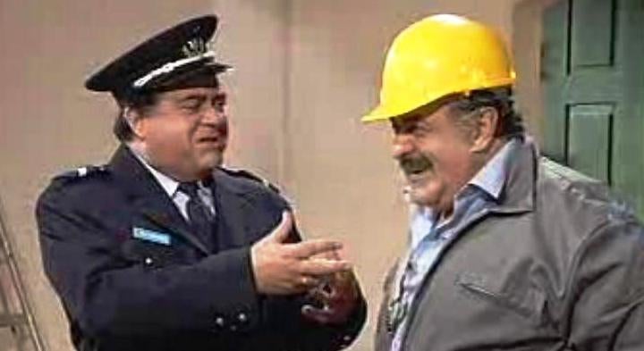 Artur Decide Pintar a Sala – Parte I