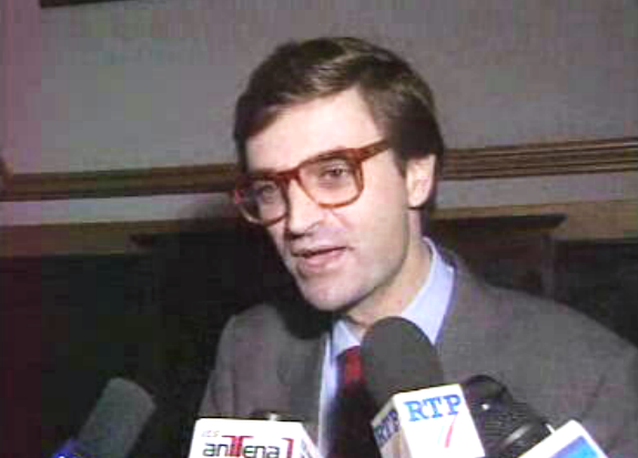 Conferência de imprensa de Manuel Monteiro