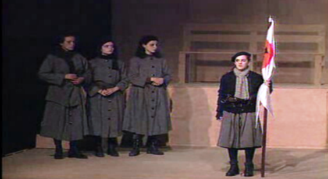Finalistas da ESTC representam Brecht