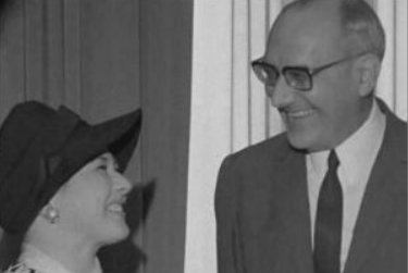 Marcelo Caetano recebe artistas de teatro