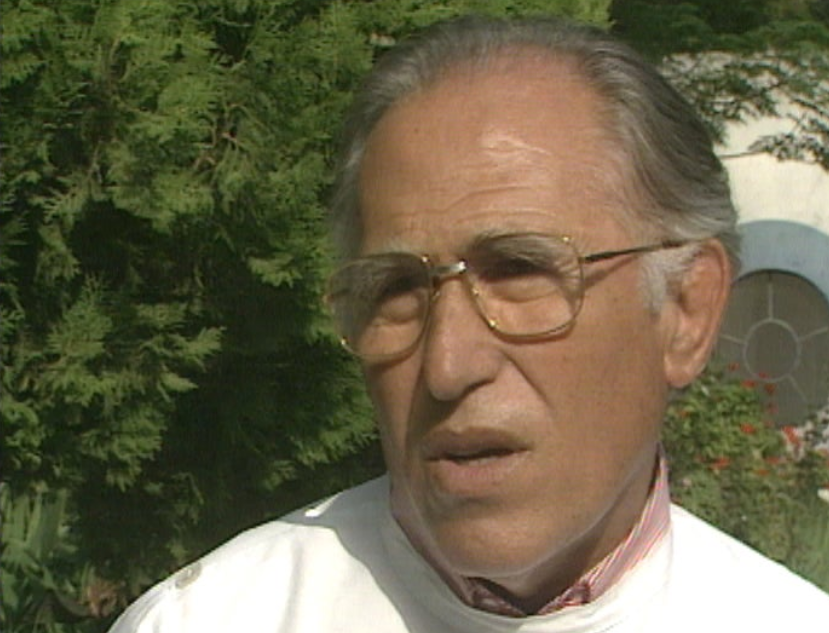 Médicos transferidos para o interior