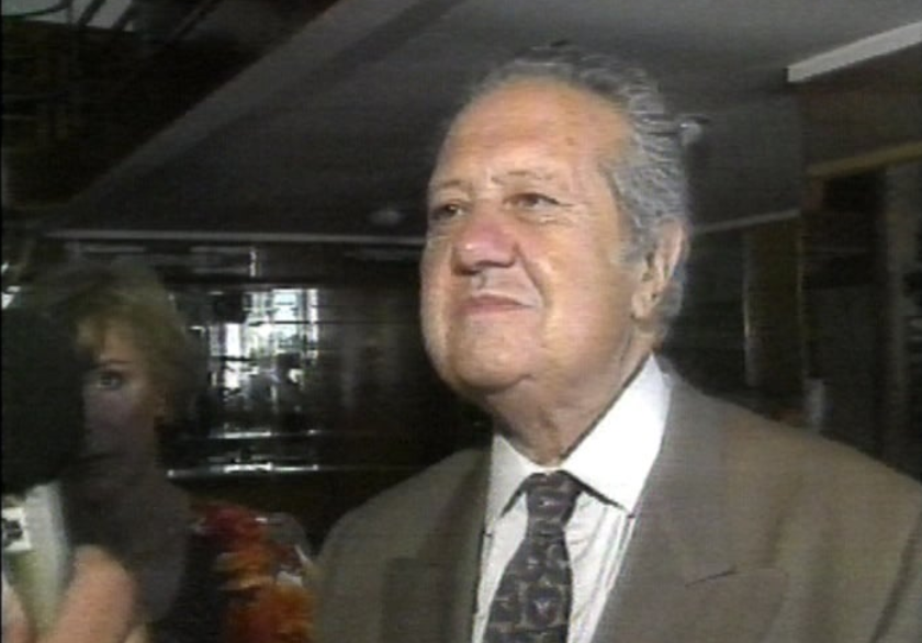 Reação de Mário Soares às críticas de Le Pen