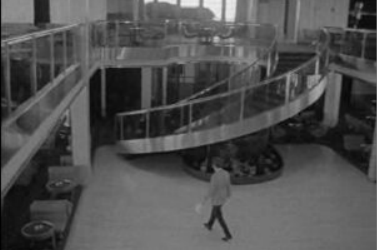 Visita ao paquete Queen Elizabeth 2