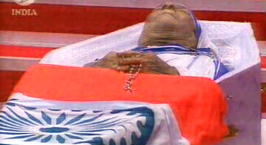 Cerimónias fúnebres de Madre Teresa de Calcutá 05