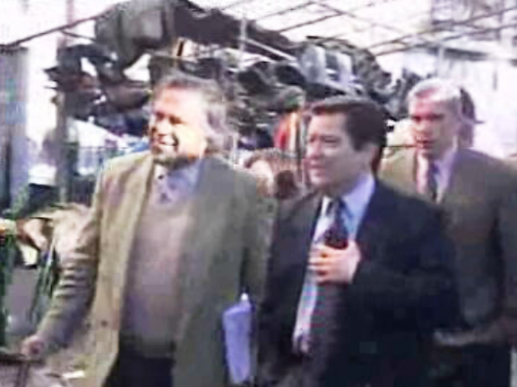 Visita de Ferreira do Amaral à Feira da Ladra