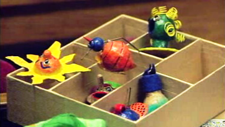 Contar histórias com fantoches