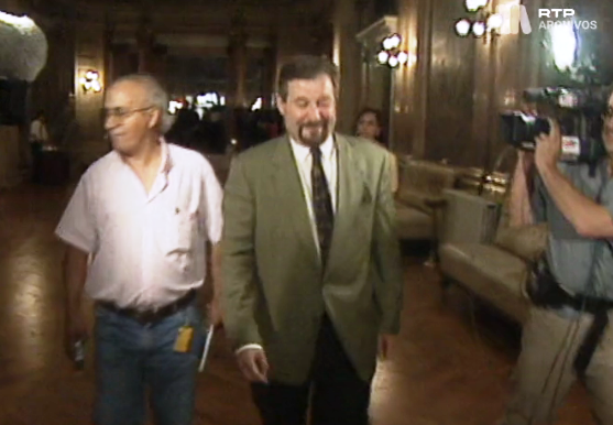 Debate parlamentar sobre o “Totonegócio”