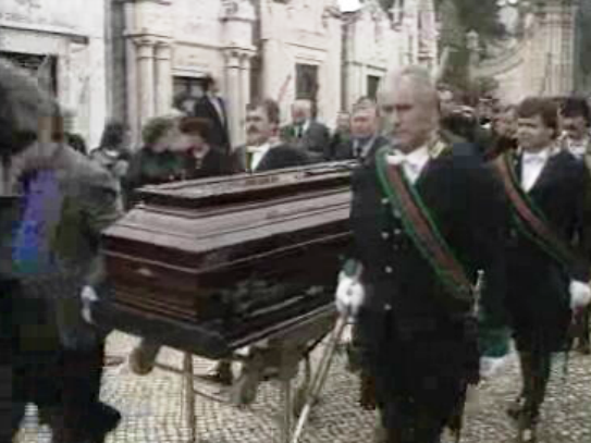 Cerimónias fúnebres de Lucas Pires