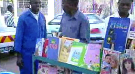 Livrarias ao ar livre em Maputo