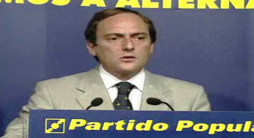 Paulo Portas critica o Governo