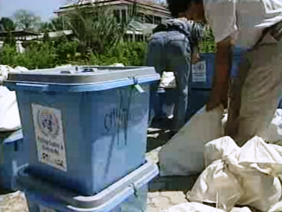 ONU recolhe urnas de voto