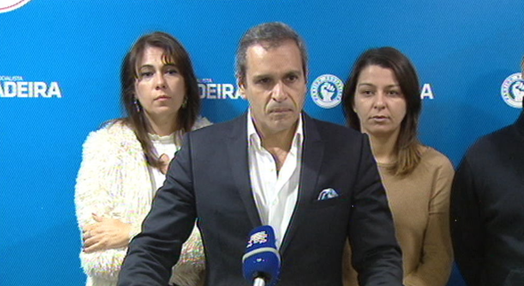 Conferência de imprensa de Carlos Pereira