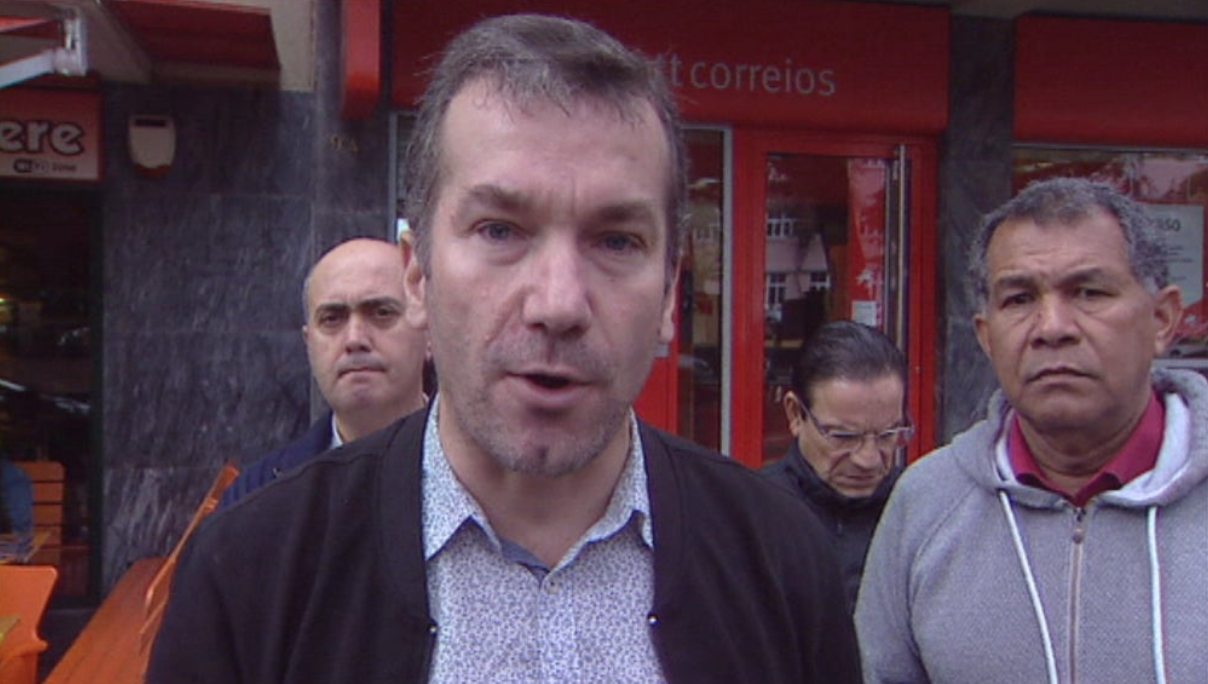 BE defende reversão da privatização dos CTT