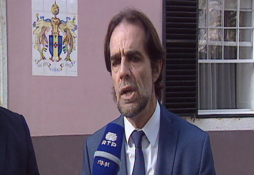 Formação de médicos no hospital Doutor Nélio Mendonça