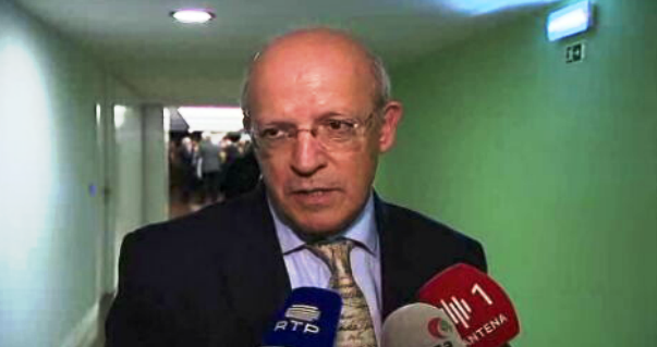 Conferência de imprensa de Artur Santos Silva