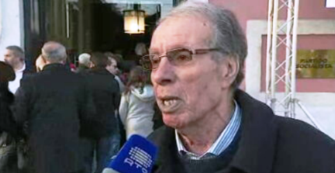 Condolências por Mário Soares na sede do PS