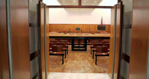 Reabertura dos Tribunais