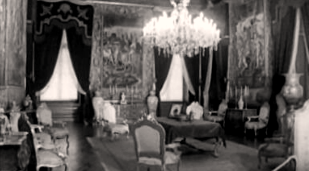 Sabe o que Há no Palácio da Ajuda? – Parte I