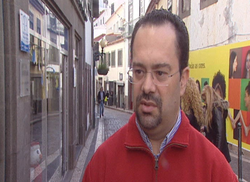 Contribuições sociais do alojamento local