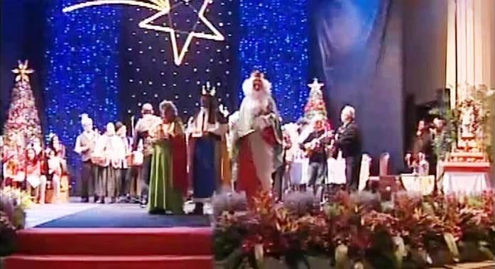 ”Cantar dos Reis” no Funchal