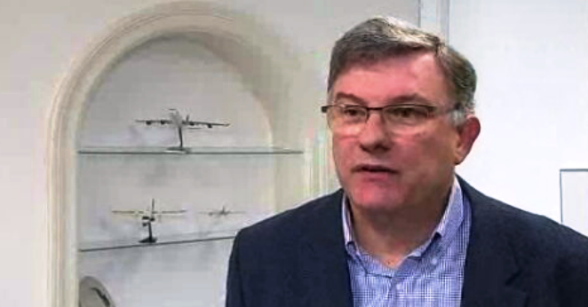 Álvaro Neves exonerado