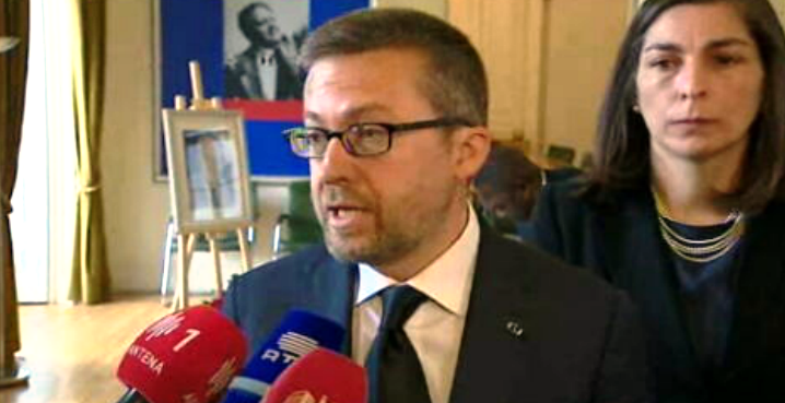 Condolências por Mário Soares