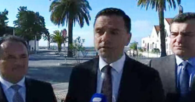 Exoneração de Álvaro Neves