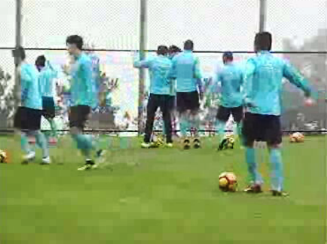 Futebol: treino do União da Madeira