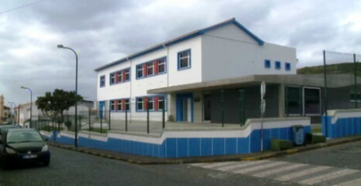 Polémica com o Centro Pedagógico das Velas