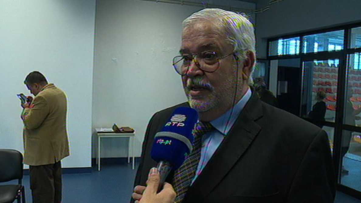 Amianto na escola Francisco Freitas Branco