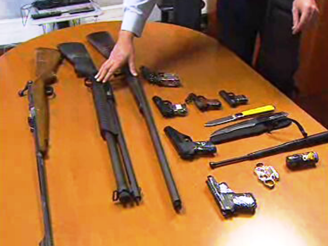Apreensão de armas ilegais