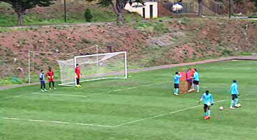 Futebol: treino do União da Madeira