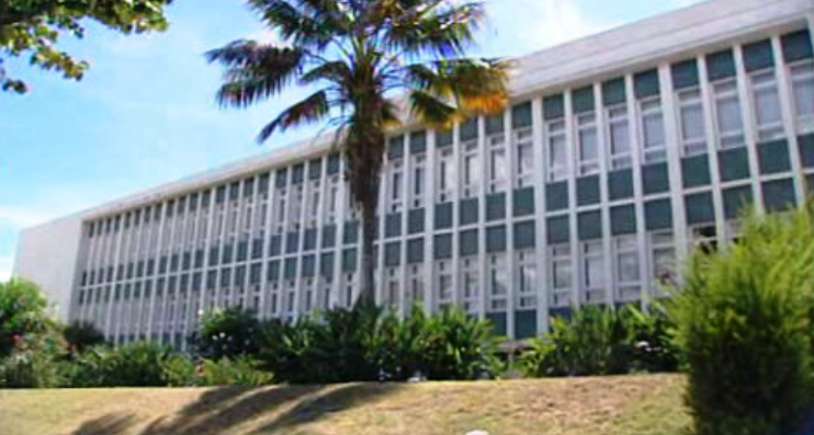 Providência cautelar ao Santa Clara