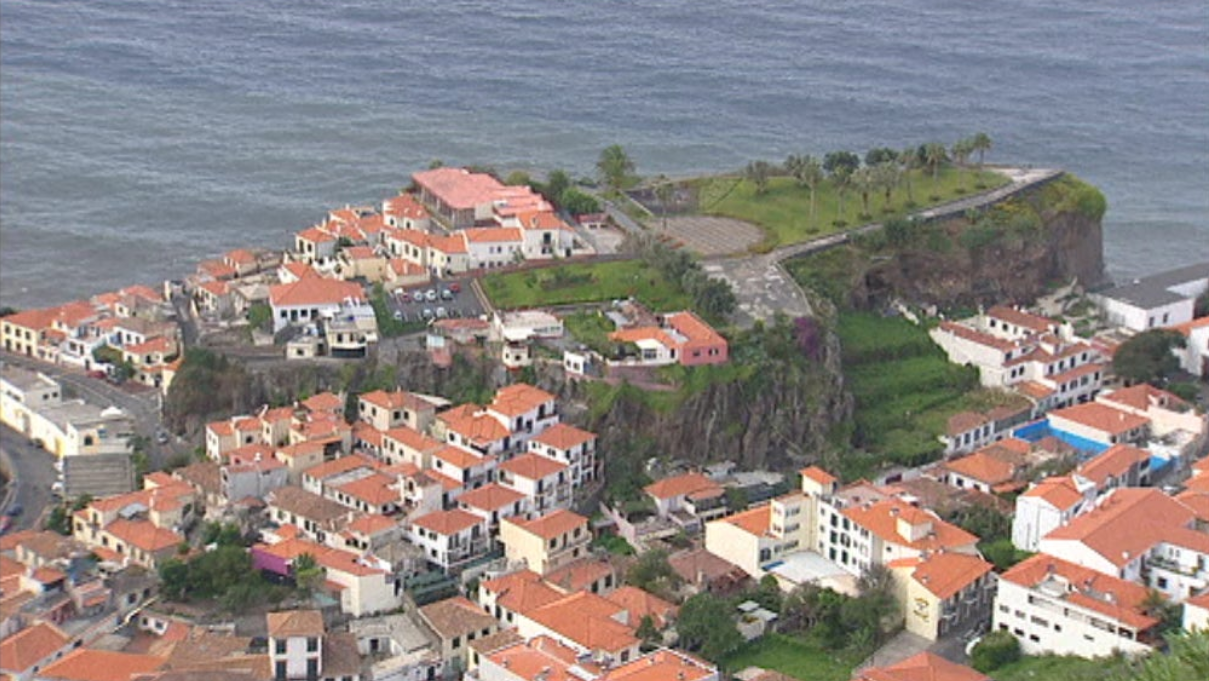 Reunião municipal em Câmara de Lobos