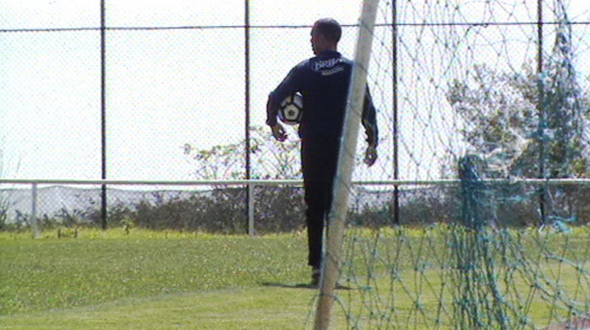 Futebol: treino do Nacional