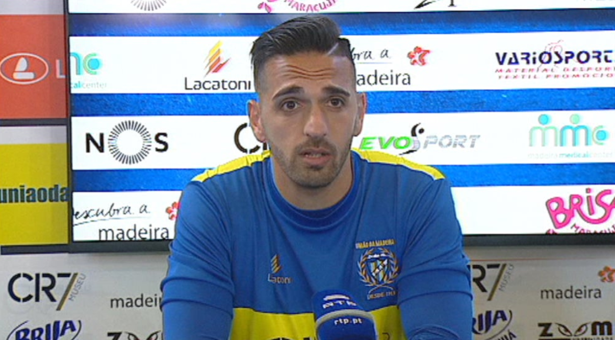 Futebol: treino do União da Madeira