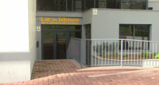 Lar de Câmara de Lobos